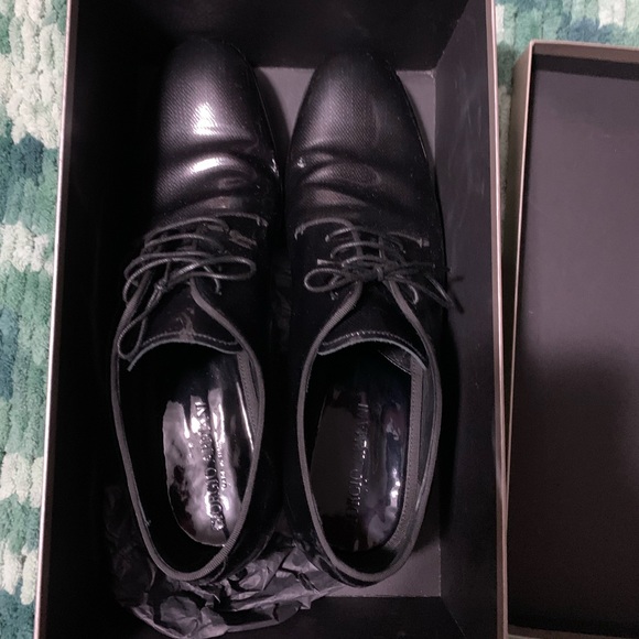 Giorgio Armani Formal Leather Shoes - Picture 2 of 10